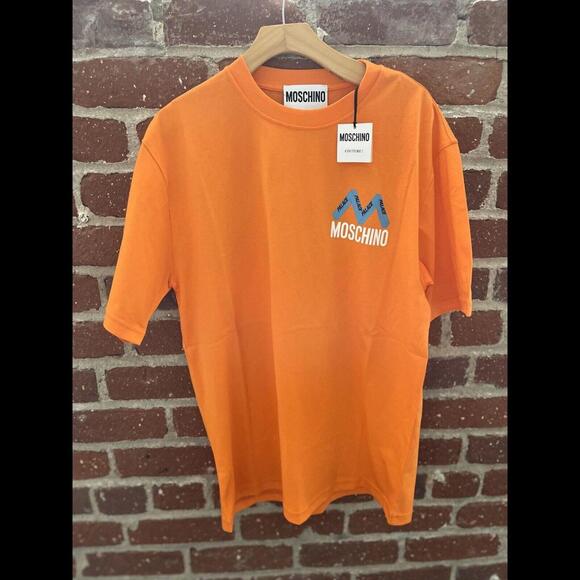 Palace Moschino Orange T-shirt men’s Size L New With Tags